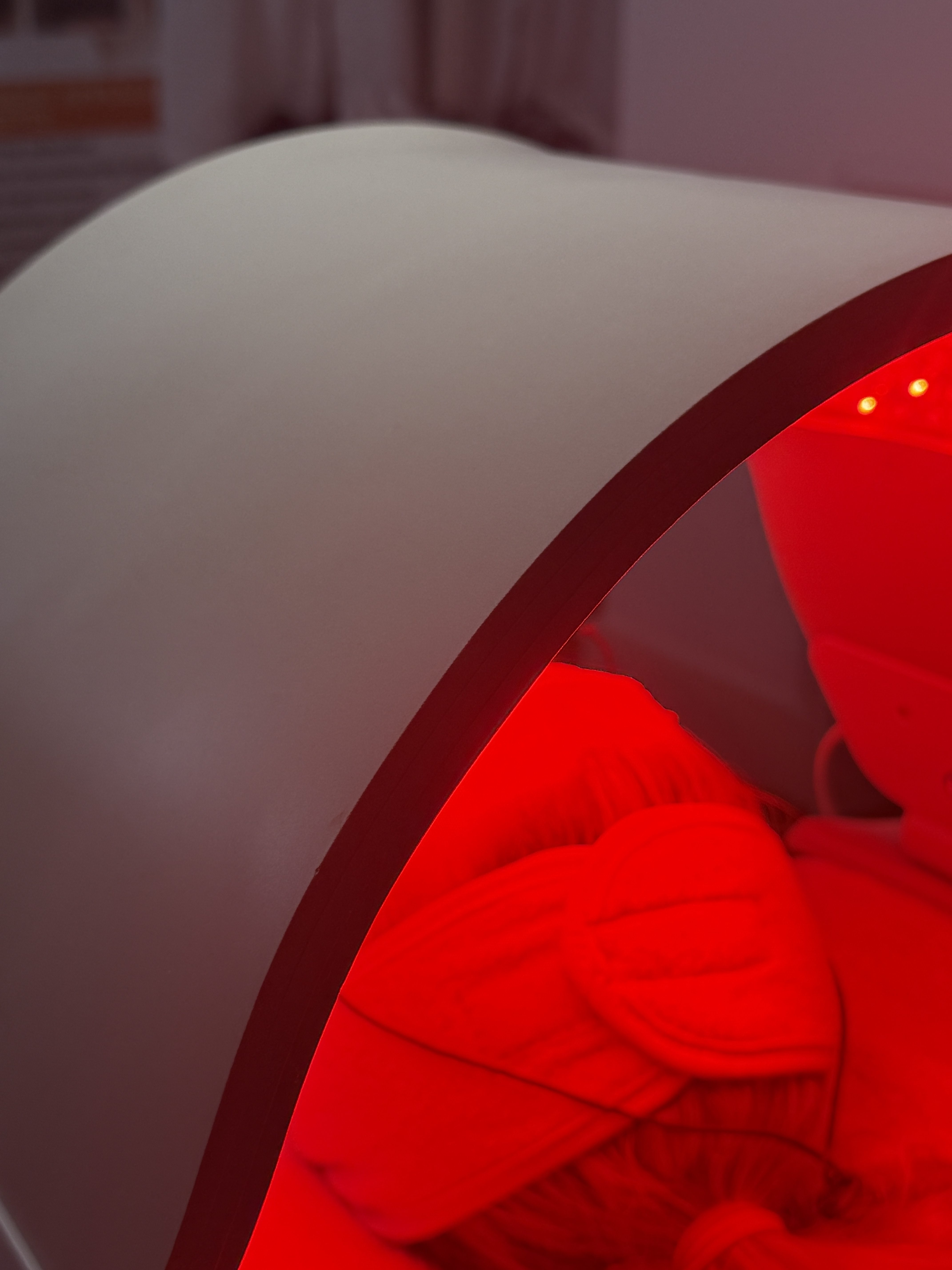 Online LED Light Therapy Training Course